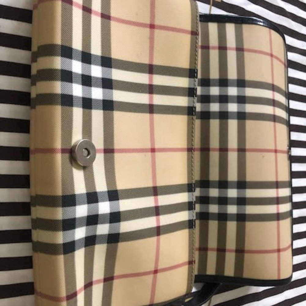 Burberry Nova Check shoulder purse - Picture 7 of 7